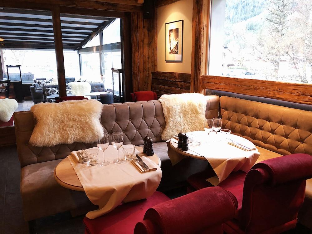 Hotel Le Castel Шамони Екстериор снимка