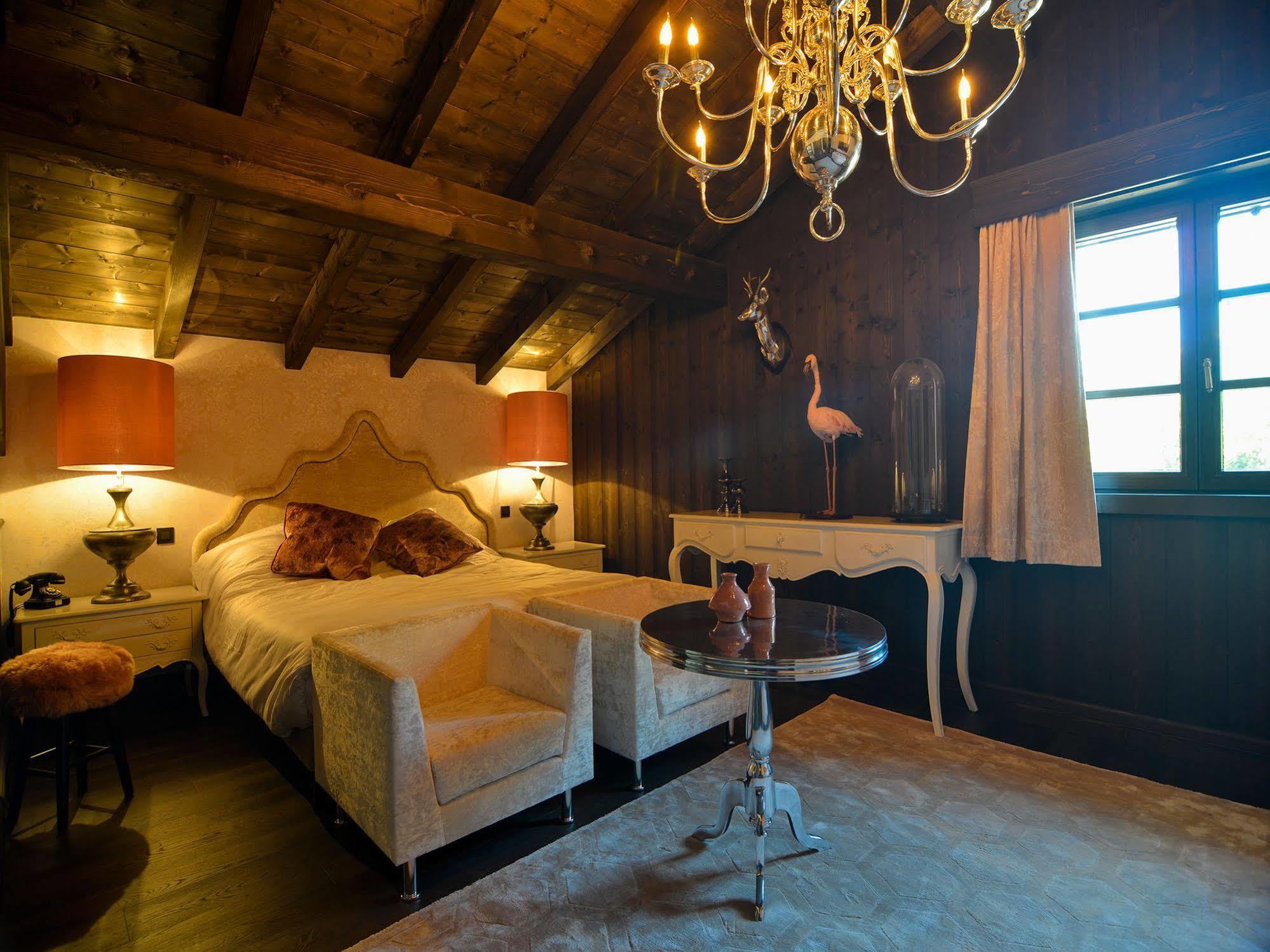 Hotel Le Castel Шамони Екстериор снимка